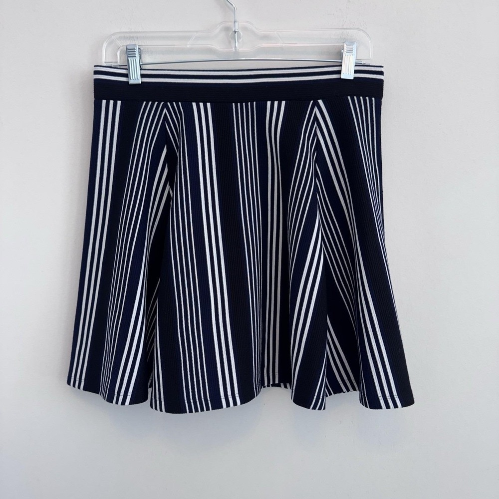 H&M Striped Skater Skirt Women Medium Navy White Fit Flare Preppy